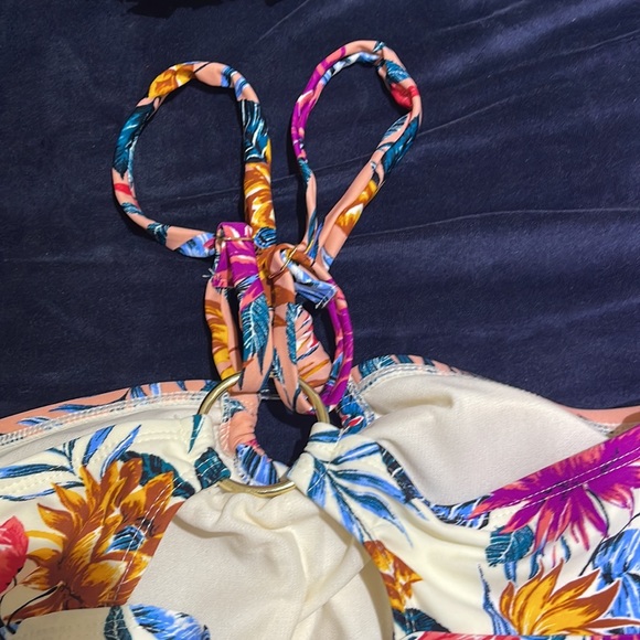 Swim wear, top and bottom, Brand new with tags - Picture 3 of 3